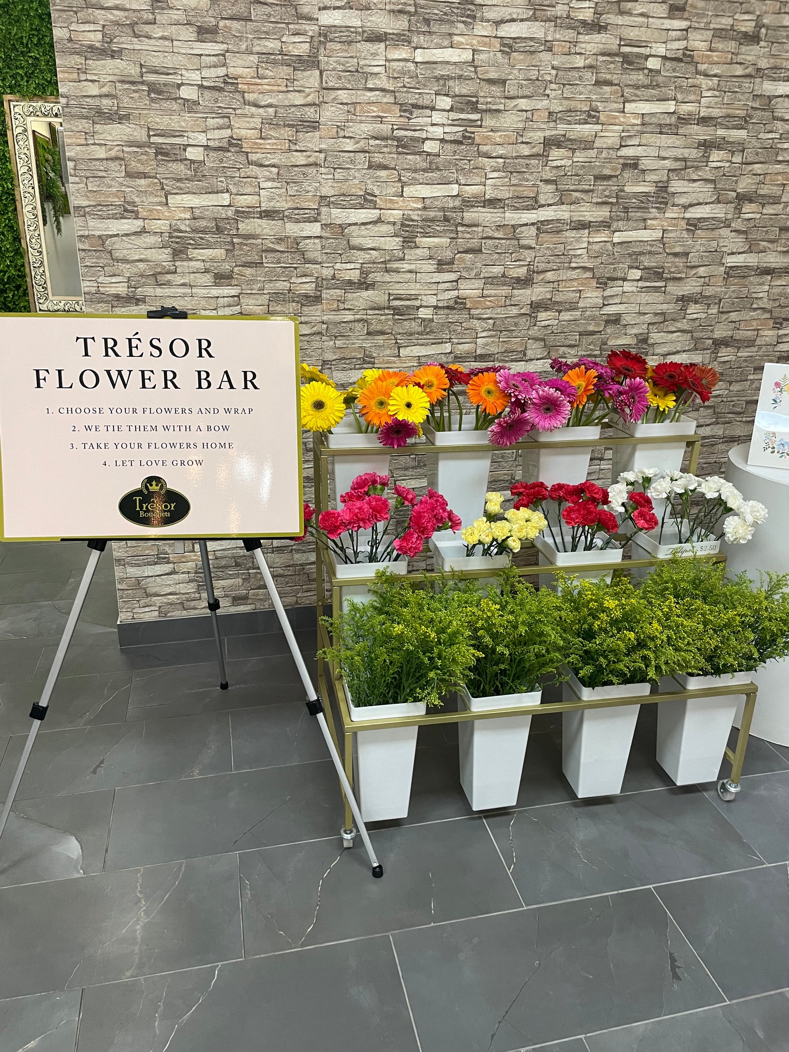 Flower Bar Rental